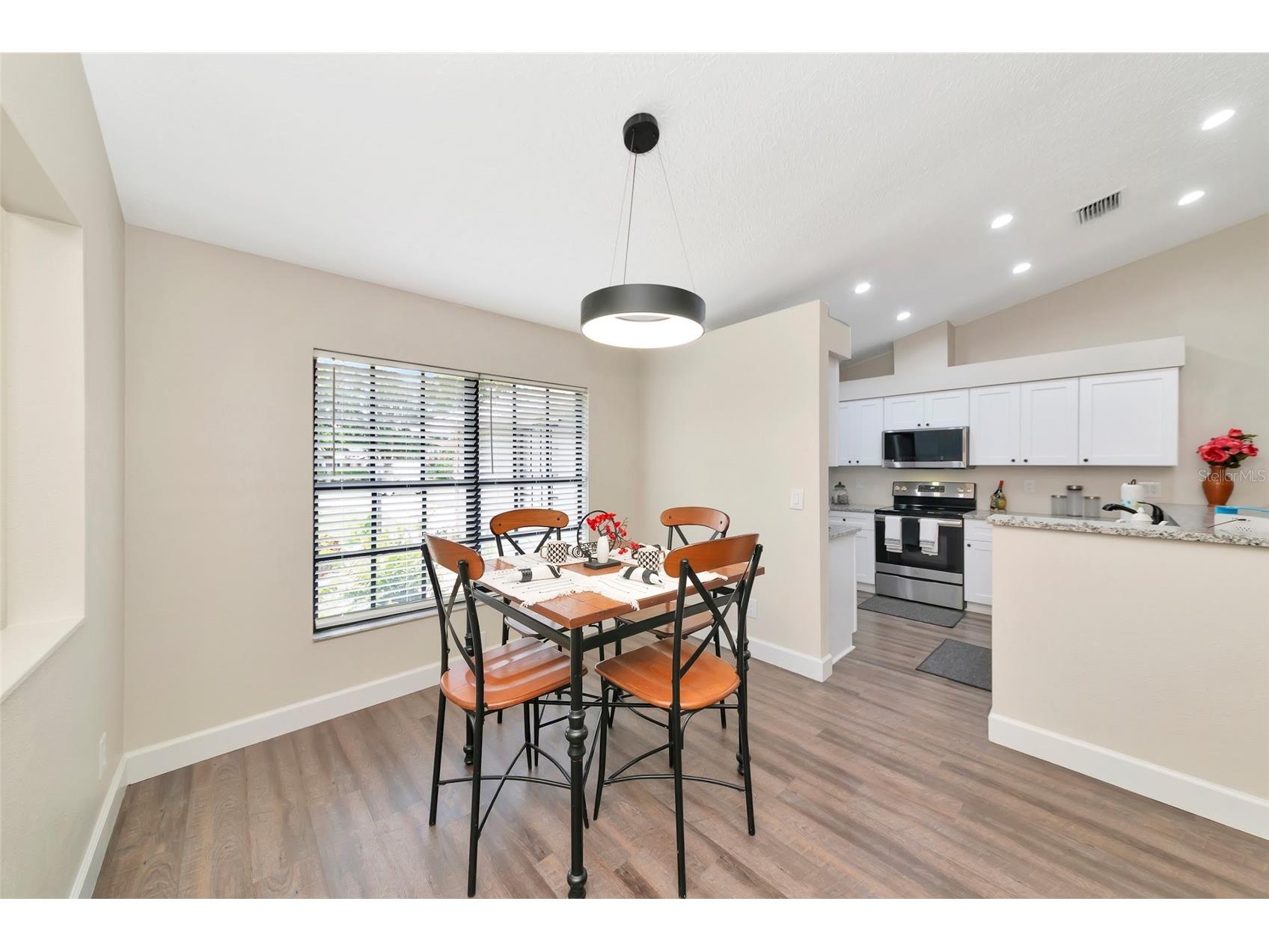 6104 26th Avenue E Bradenton FL 34208 A4693874 image5