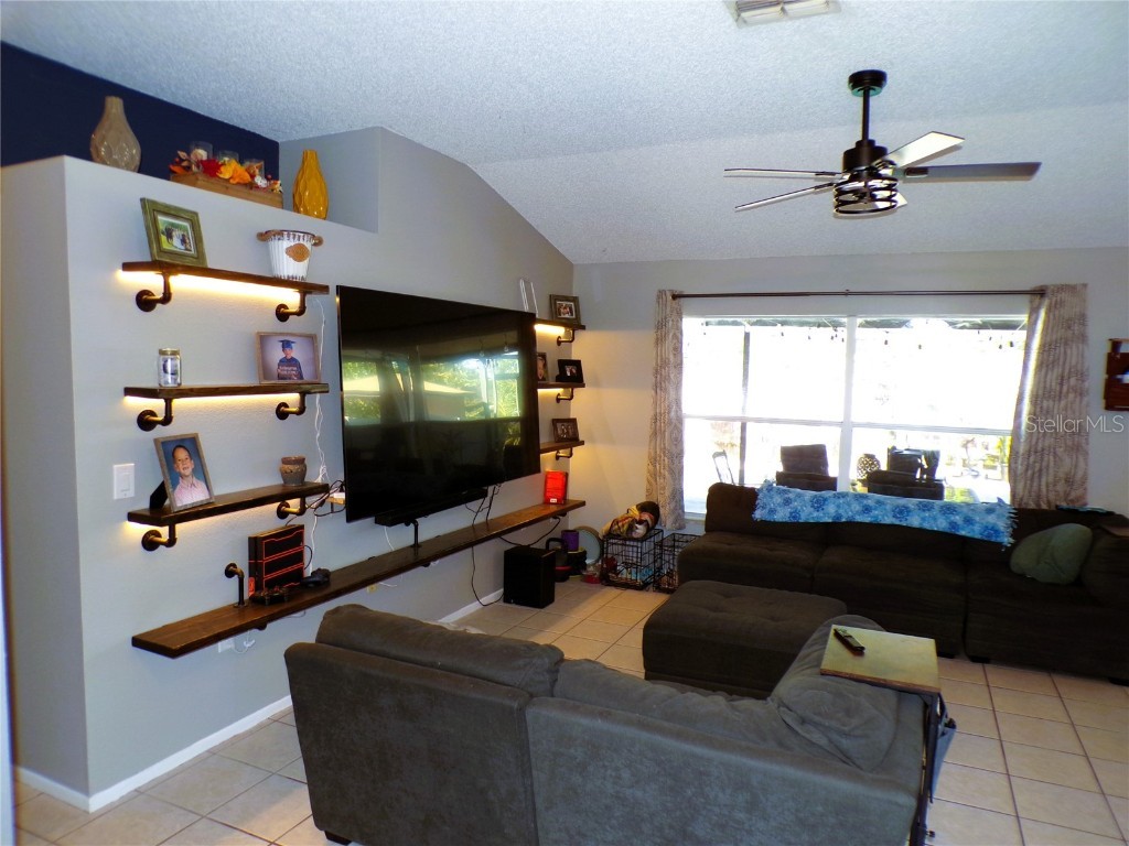 6104 65th Court E Palmetto FL 34221 A4672203 image4