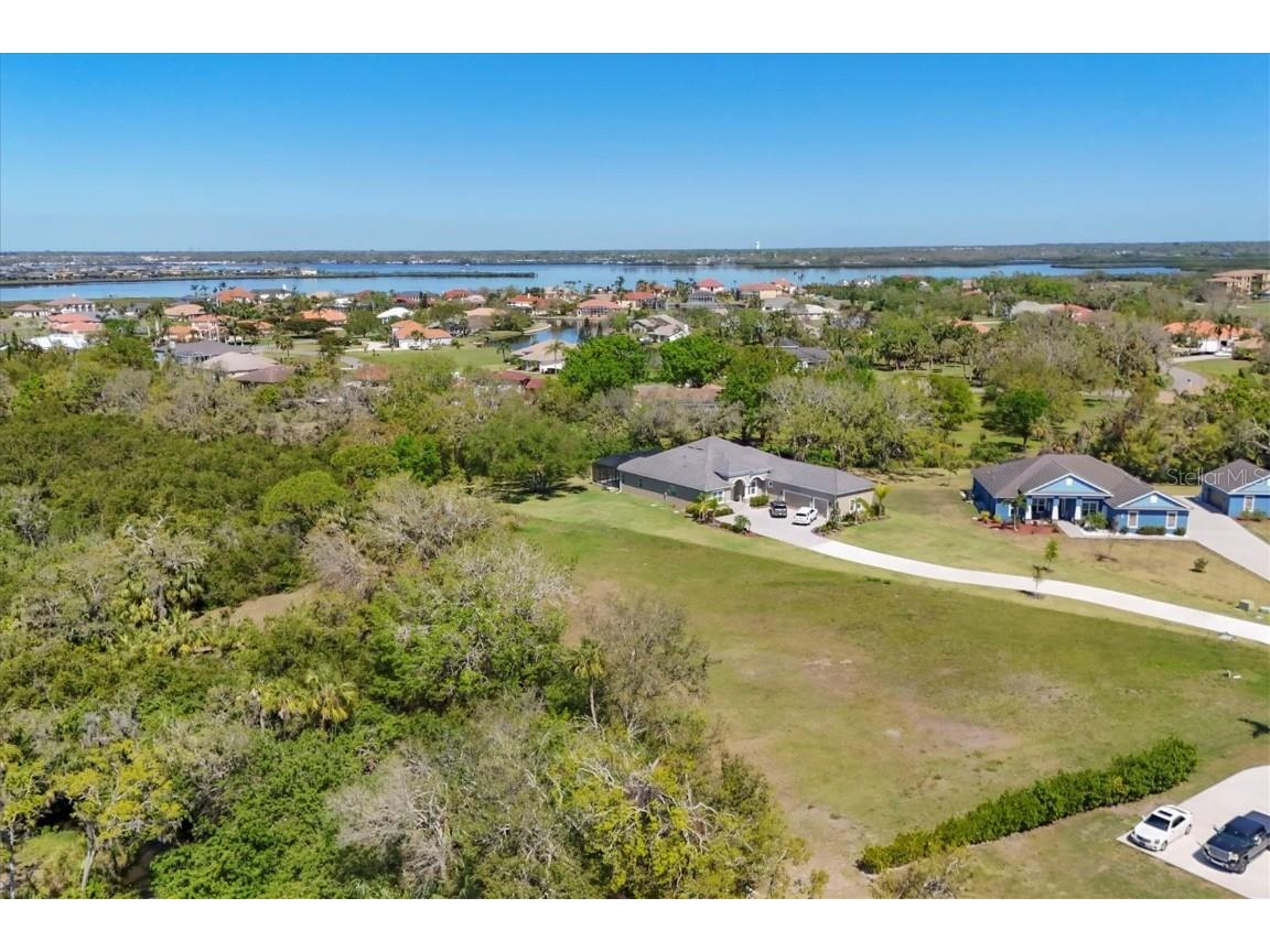 6104 8th Avenue Dr Ne Bradenton FL 34212 A4644970 image8