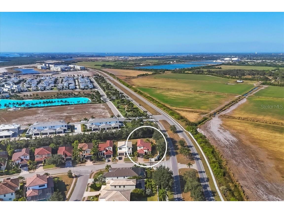 6104 Champions Row Street Bradenton FL 34210 TB8443021 image1