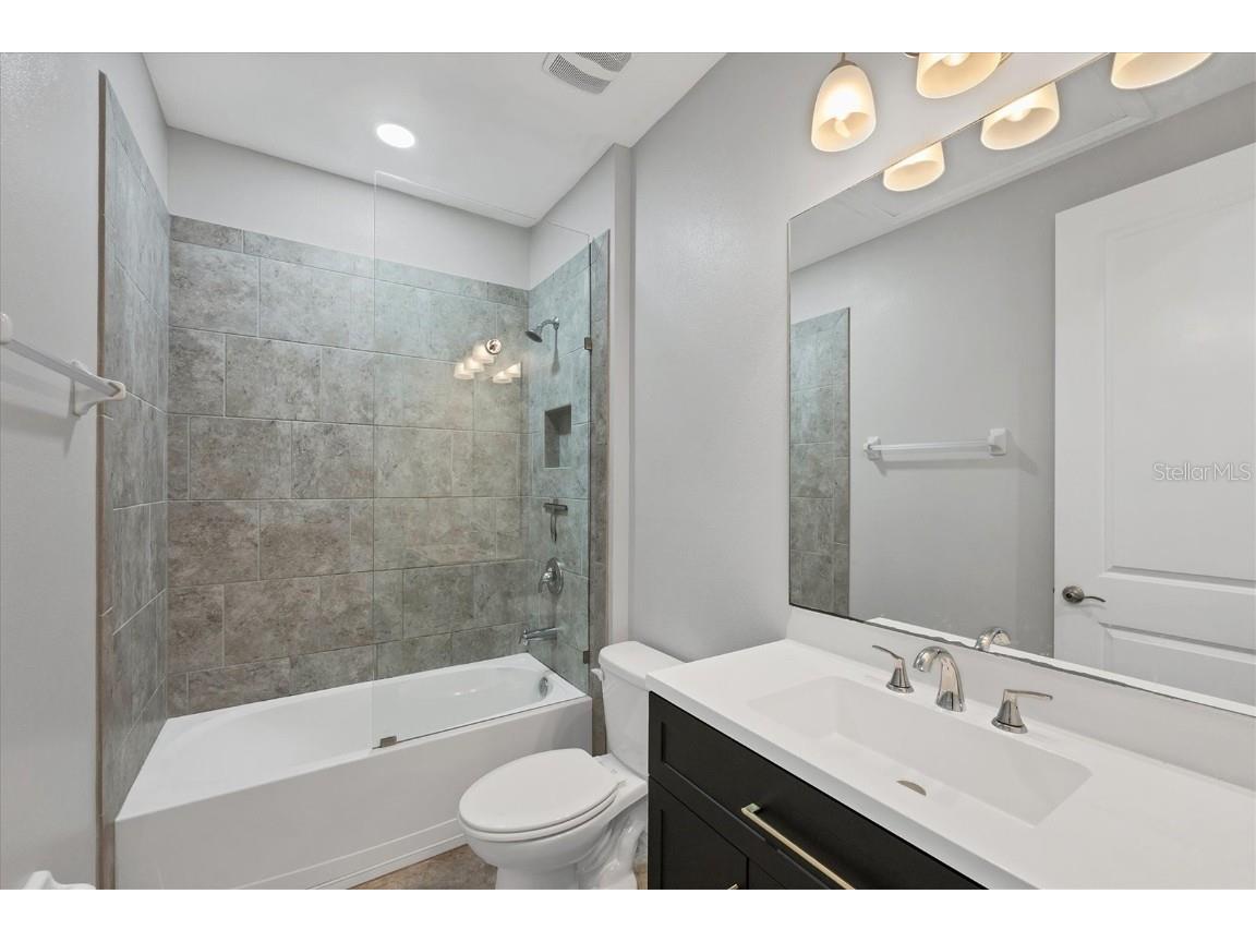 6104 Champions Row Street Bradenton FL 34210 TB8443021 image39