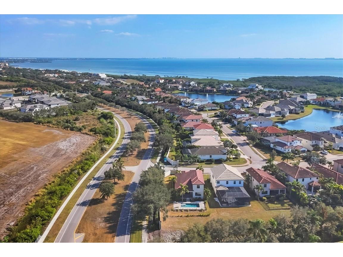 6104 Champions Row Street Bradenton FL 34210 TB8443021 image7