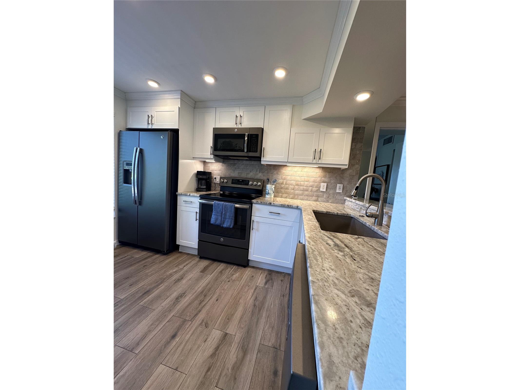 6104 Palma Del Mar Boulevard S #102 Saint Petersburg FL 33715 TB8504277 image28