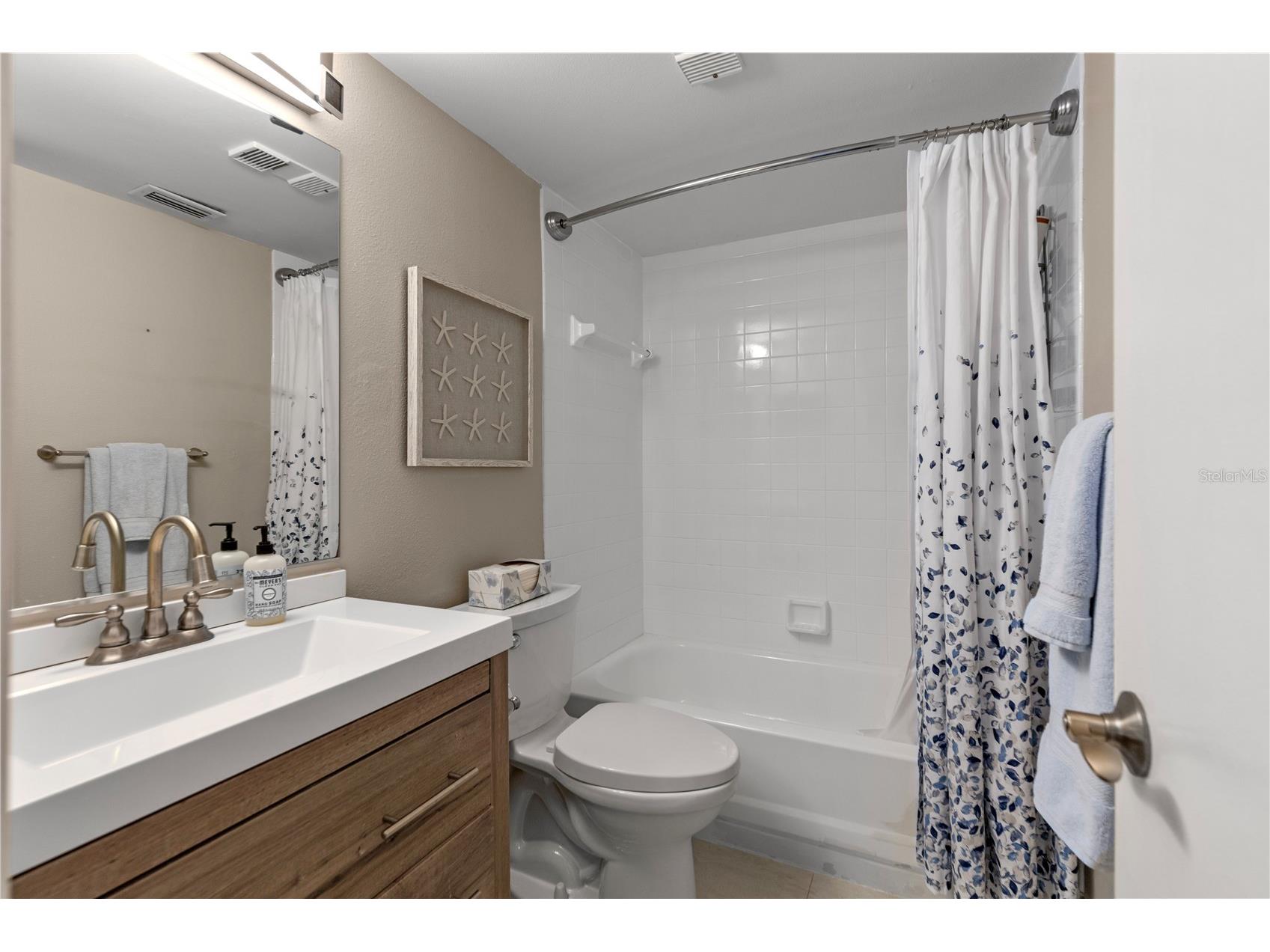 6104 Palma Del Mar Boulevard S #102A Saint Petersburg FL 33715 TB8527128 image25