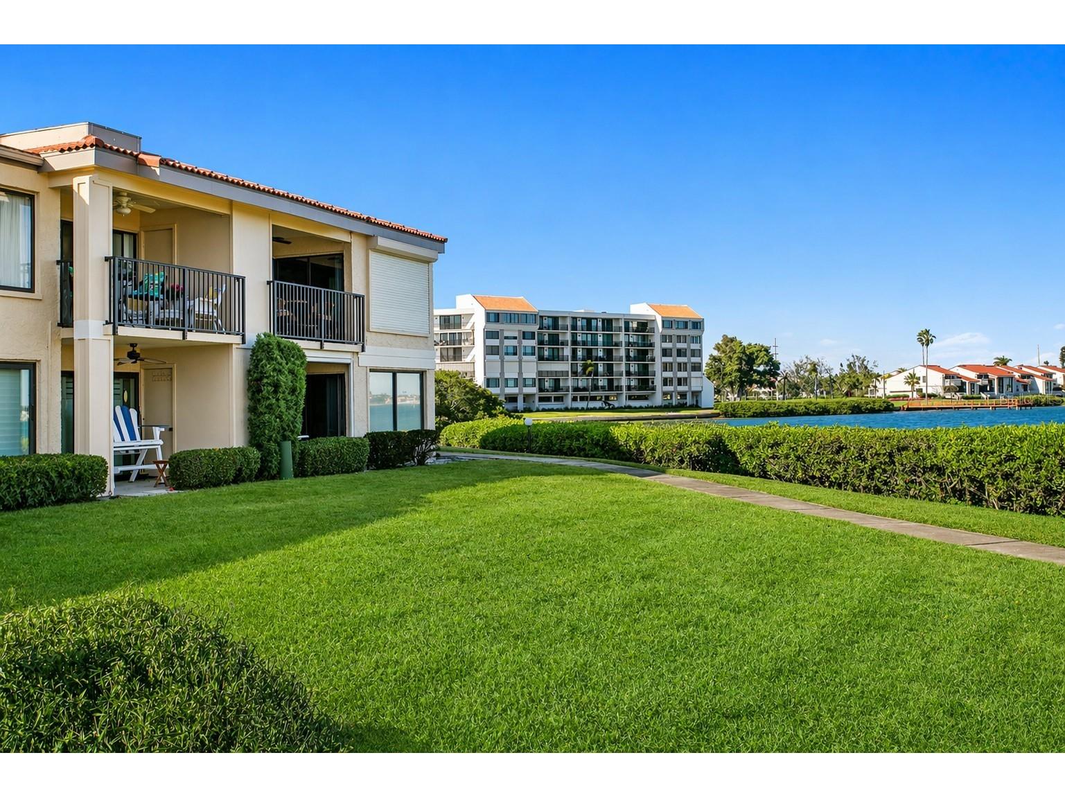 6104 Palma Del Mar Boulevard S #210 Saint Petersburg FL 33715 - BOCA CIEGA CHANNEL TB8500560 image1