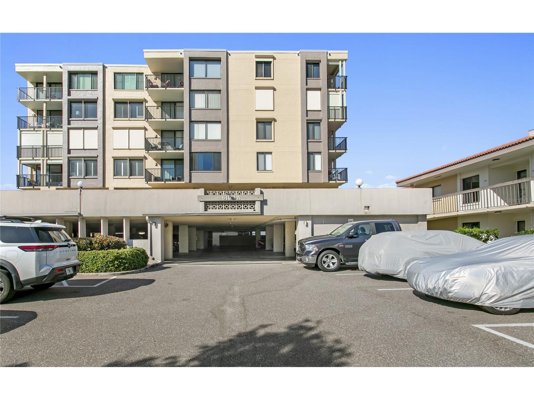 6104 Palma Del Mar Boulevard S #210 Saint Petersburg FL 33715 - BOCA CIEGA CHANNEL TB8500560 image2