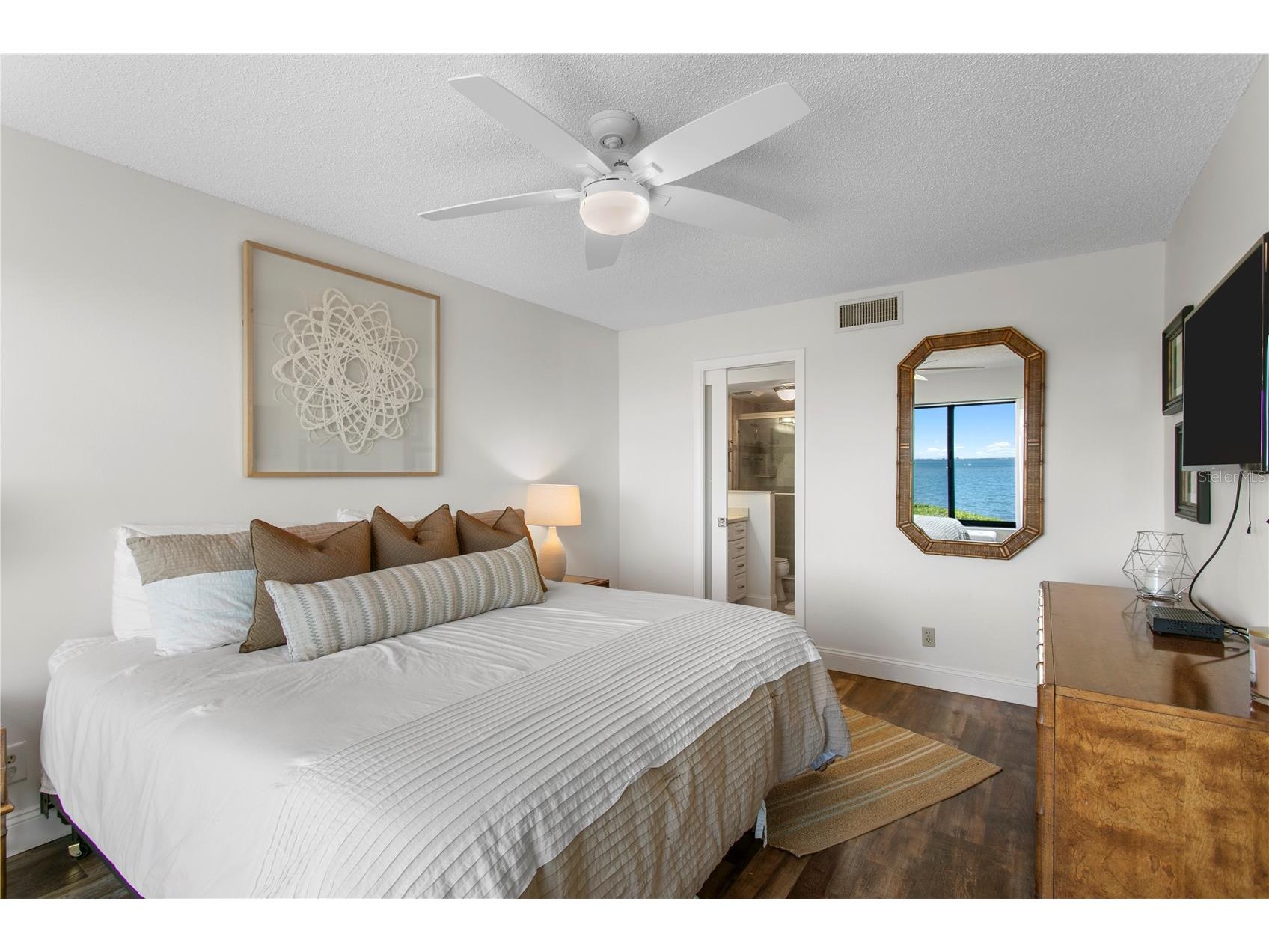 6104 Palma Del Mar Boulevard S #210 Saint Petersburg FL 33715 - BOCA CIEGA CHANNEL TB8500560 image26