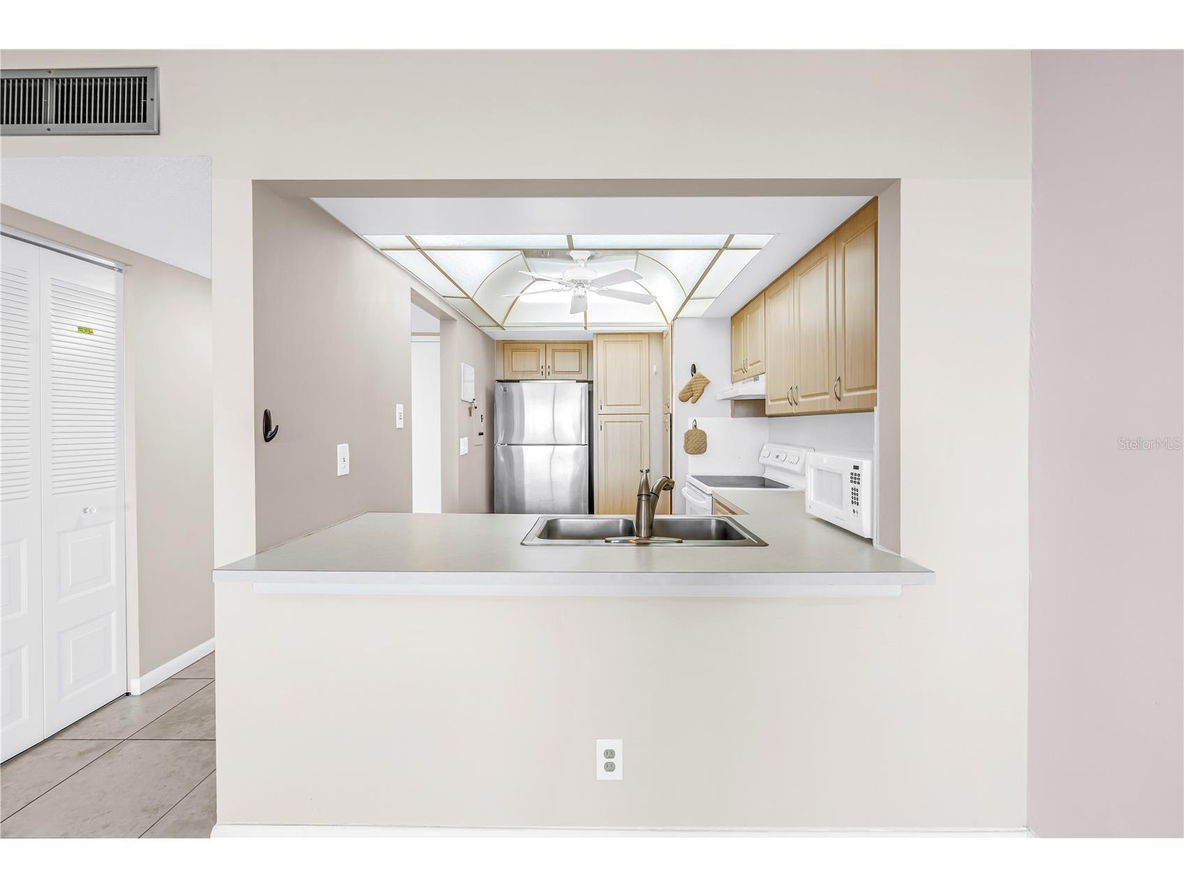 6104 Palma Del Mar Boulevard S #305 Saint Petersburg FL 33715 TB8473597 image14