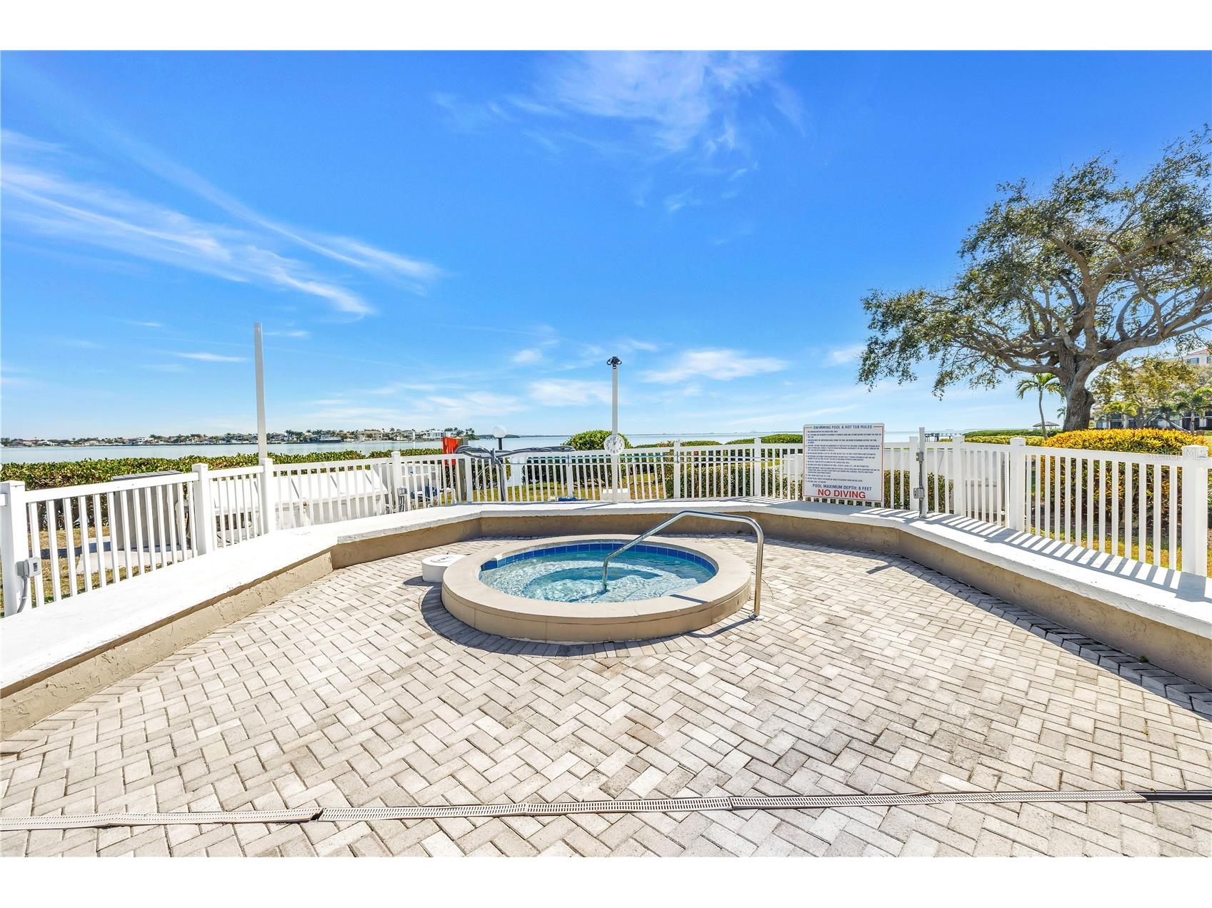 6104 Palma Del Mar Boulevard S #305 Saint Petersburg FL 33715 TB8473597 image38