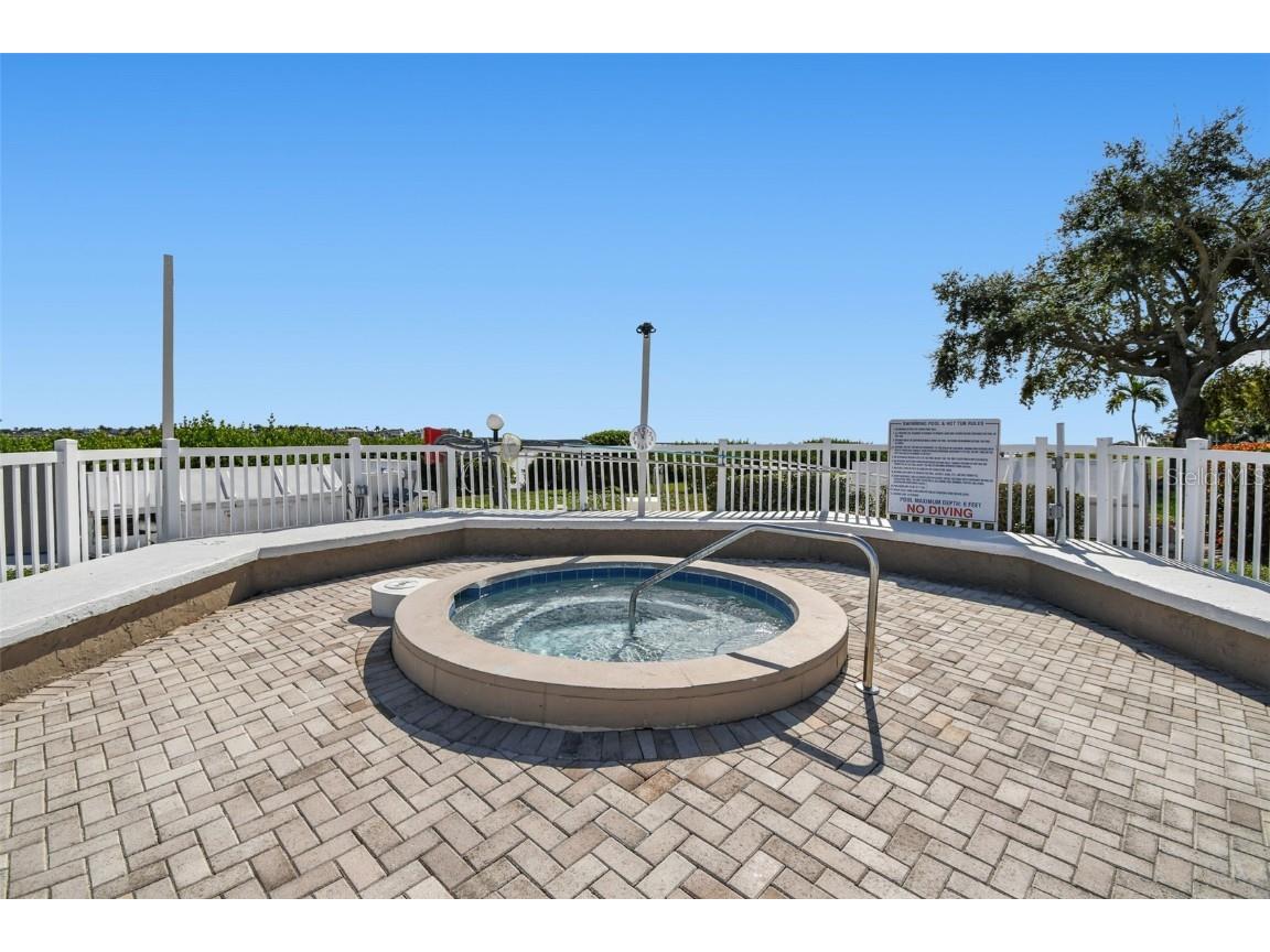 6104 Palma Del Mar Boulevard S #402 Saint Petersburg FL 33715 - BOCA CIEGA BAY TB8448673 image47