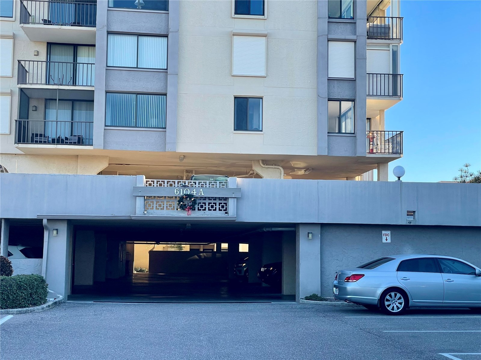 6104 Palma Del Mar Boulevard S #404 Saint Petersburg FL 33715 - BOCA CIEGA BAY TB8460253 image2