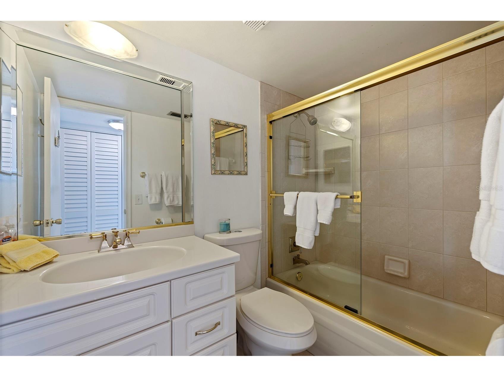 6104 Palma Del Mar Boulevard S #404 Saint Petersburg FL 33715 - BOCA CIEGA BAY TB8460253 image20