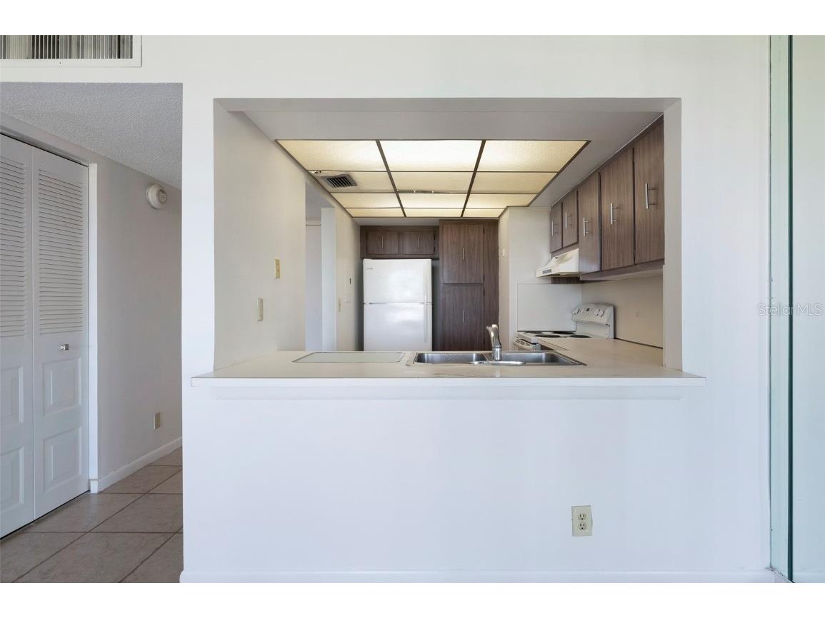 6104 Palma Del Mar Boulevard S #405 Saint Petersburg FL 33715 TB8452047 image5