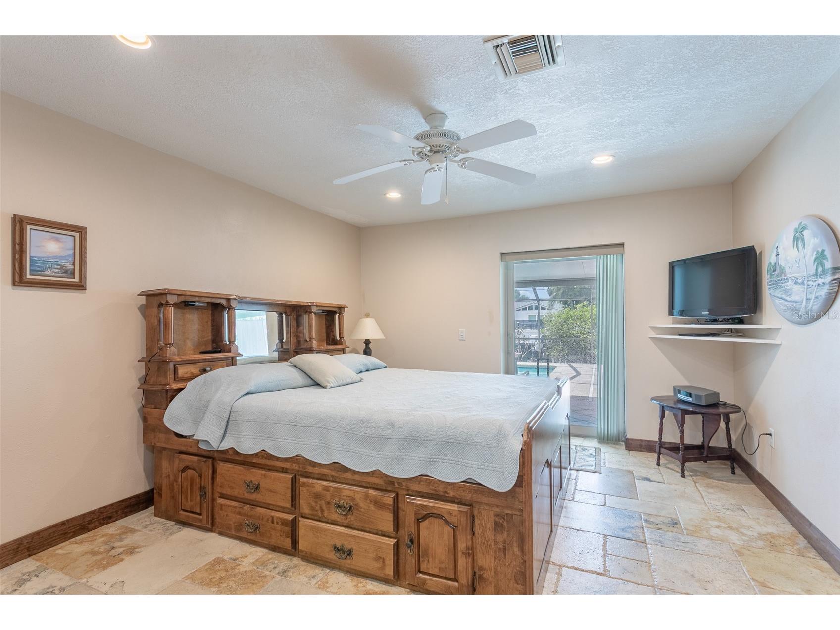 6104 Schooner Way Tampa FL 33615 TB8492453 image25