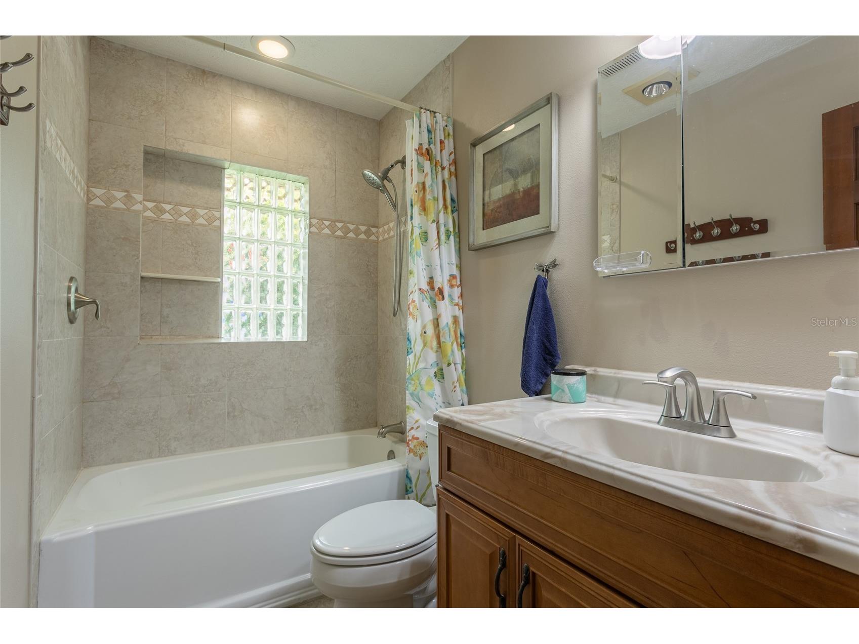 6104 Schooner Way Tampa FL 33615 TB8492453 image32