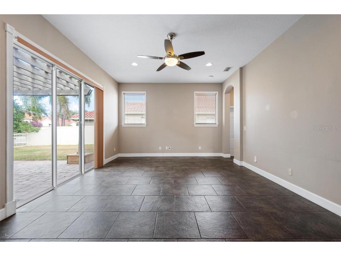 6105 47th Street E Bradenton FL 34203 A4670990 image10