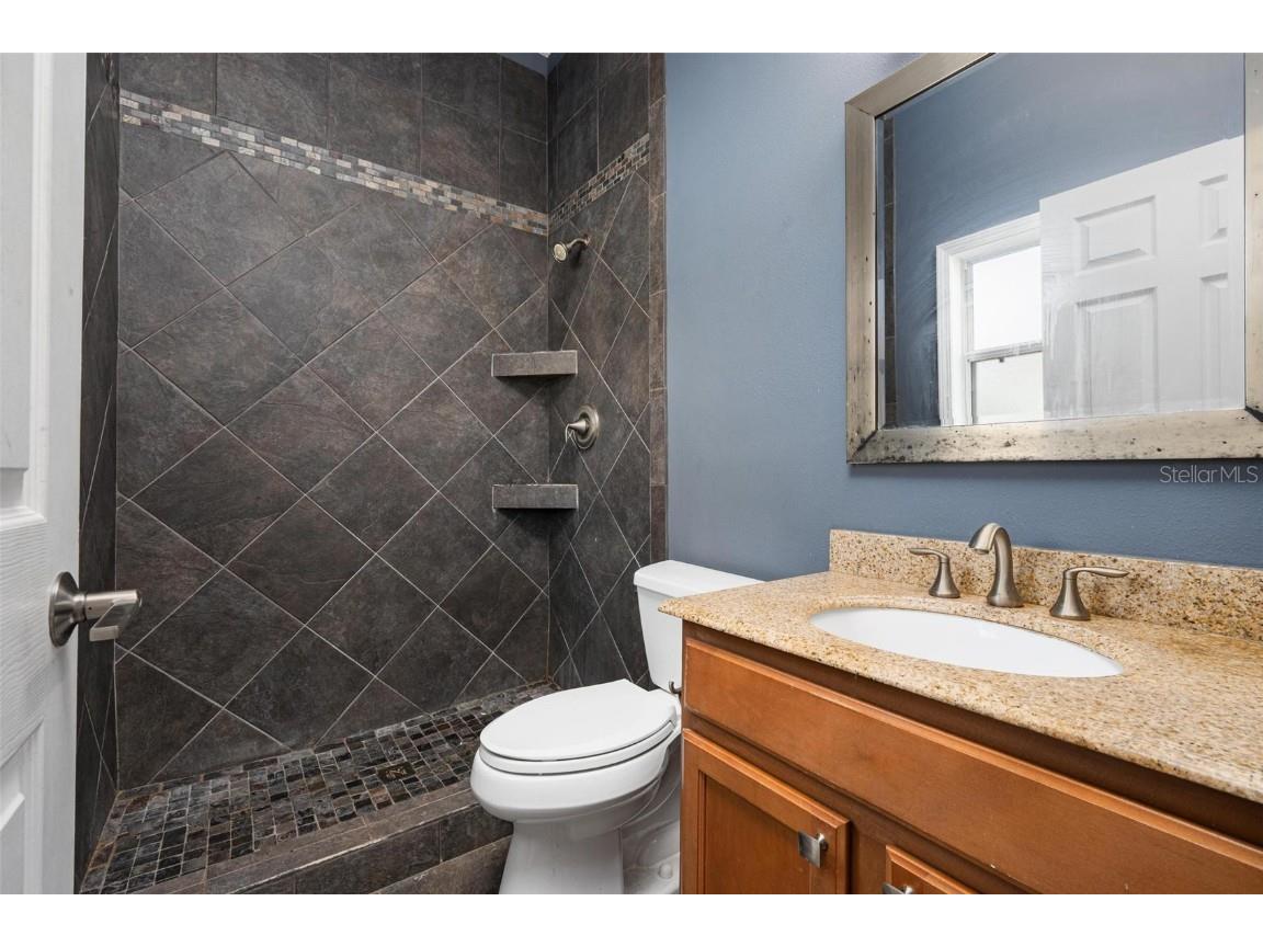 6105 47th Street E Bradenton FL 34203 A4670990 image17