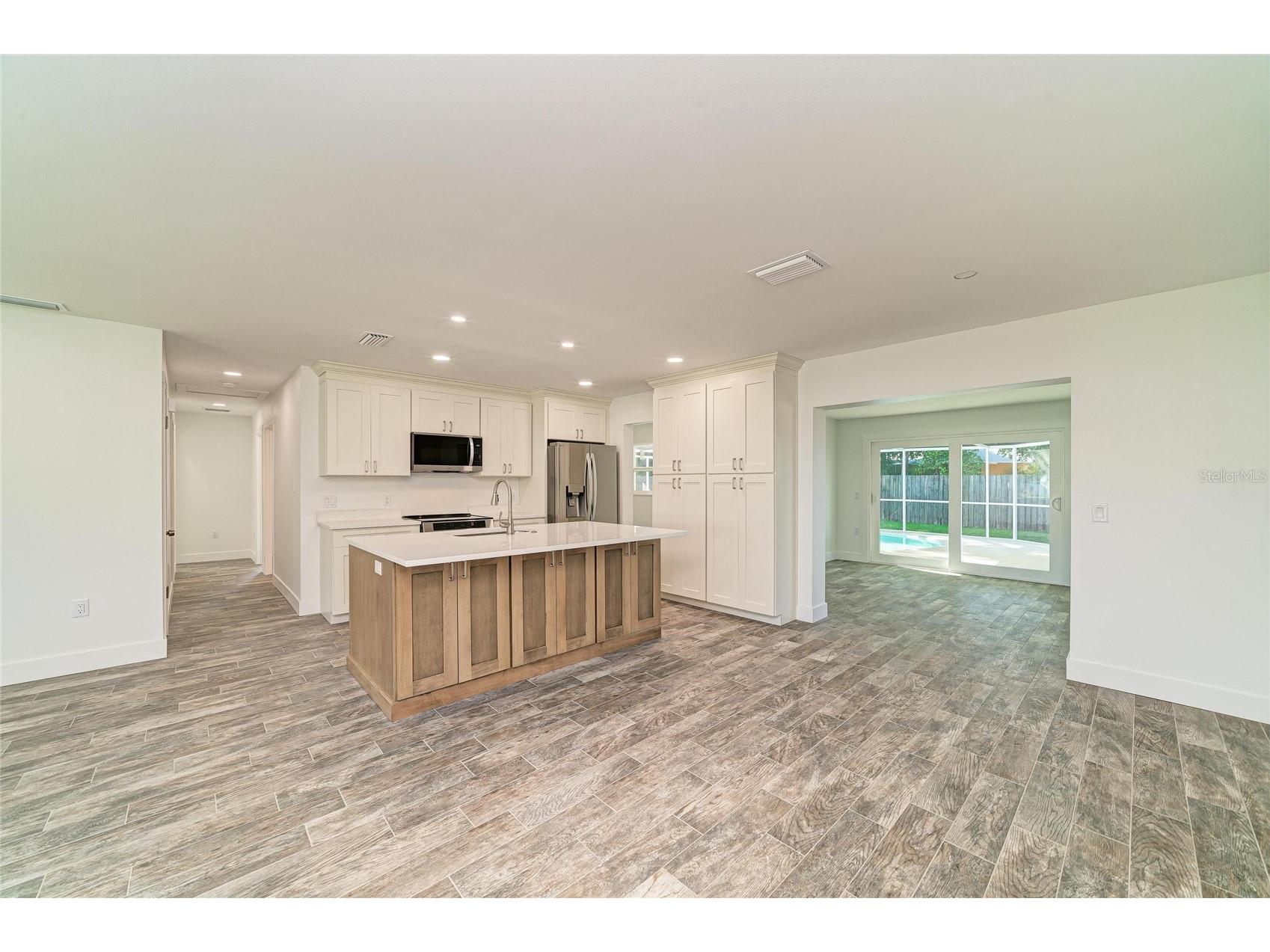 6105 7th Avenue Drive W Bradenton FL 34209 A4688111 image13