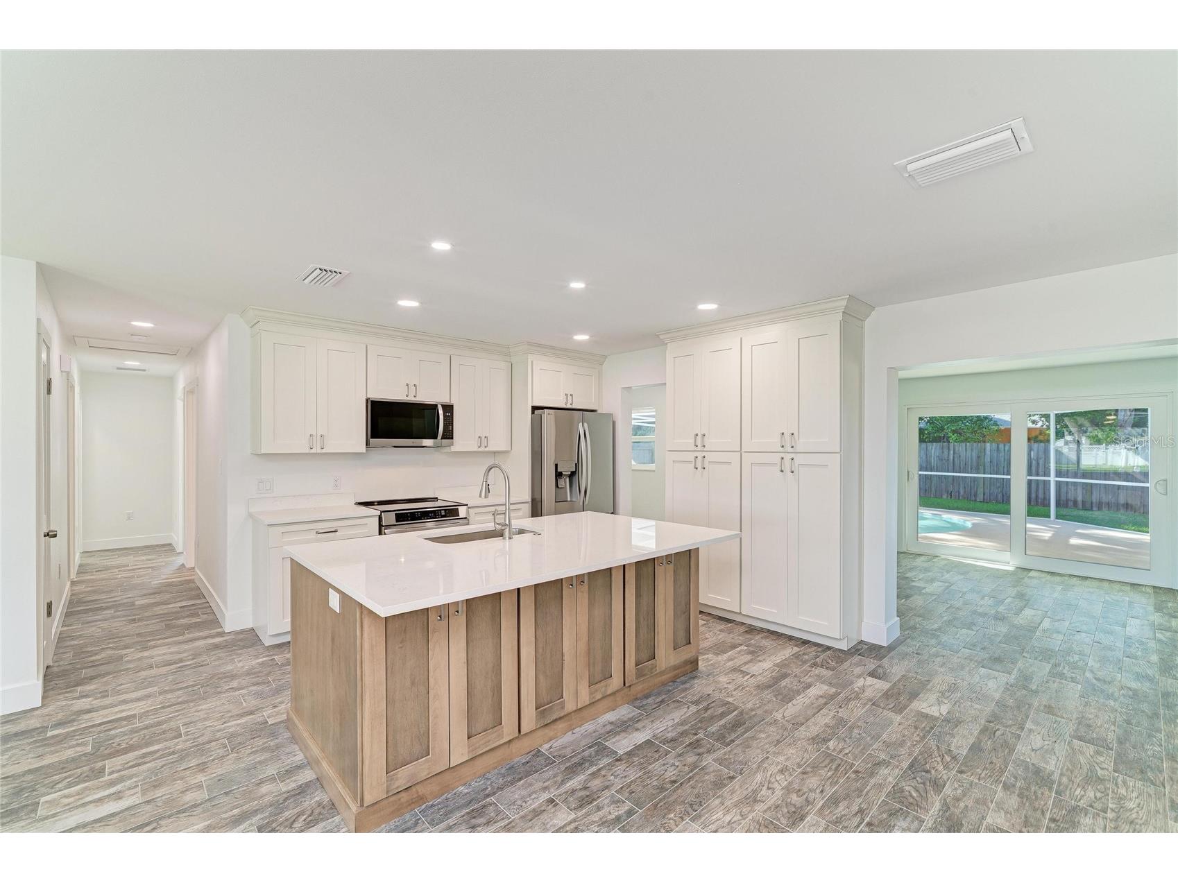 6105 7th Avenue Drive W Bradenton FL 34209 A4688111 image19