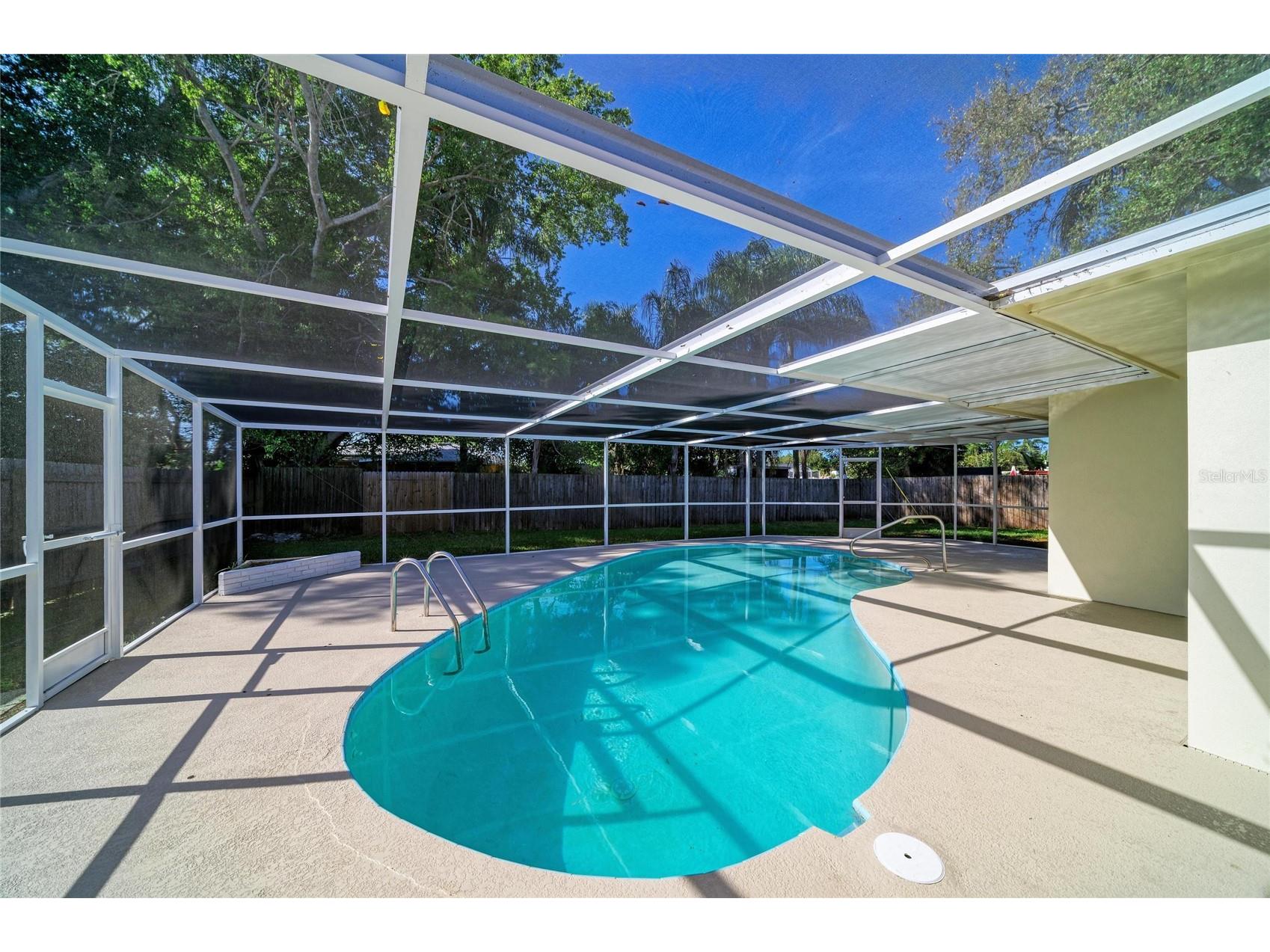 6105 7th Avenue Drive W Bradenton FL 34209 A4688111 image2