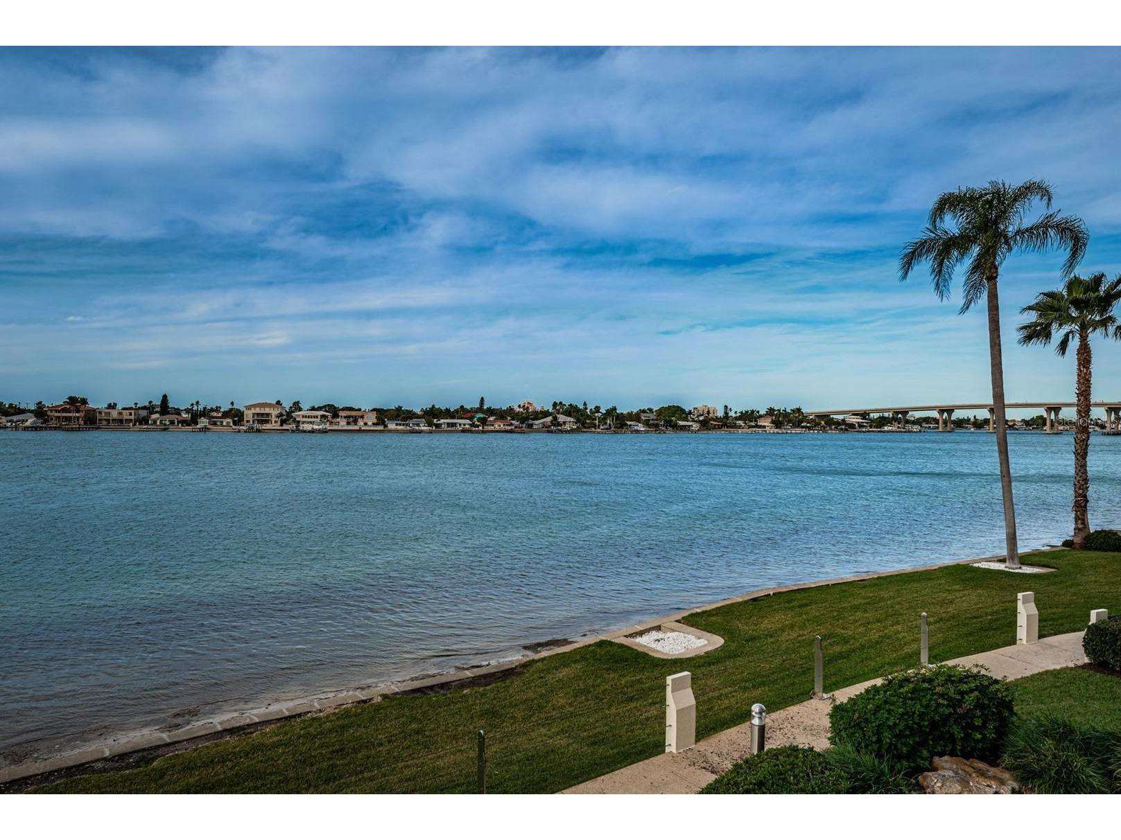 6105 Bahia Del Mar Circle #287 Saint Petersburg FL 33715 TB8474468 image2