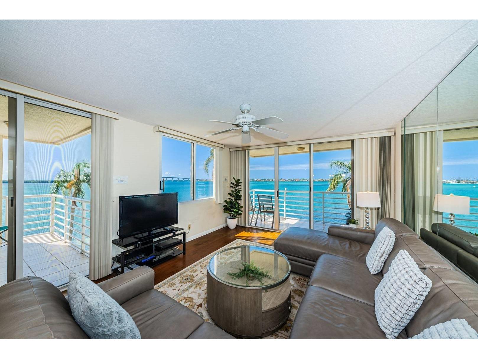6105 Bahia Del Mar Circle #382 Saint Petersburg FL 33715 TB8474489 image11