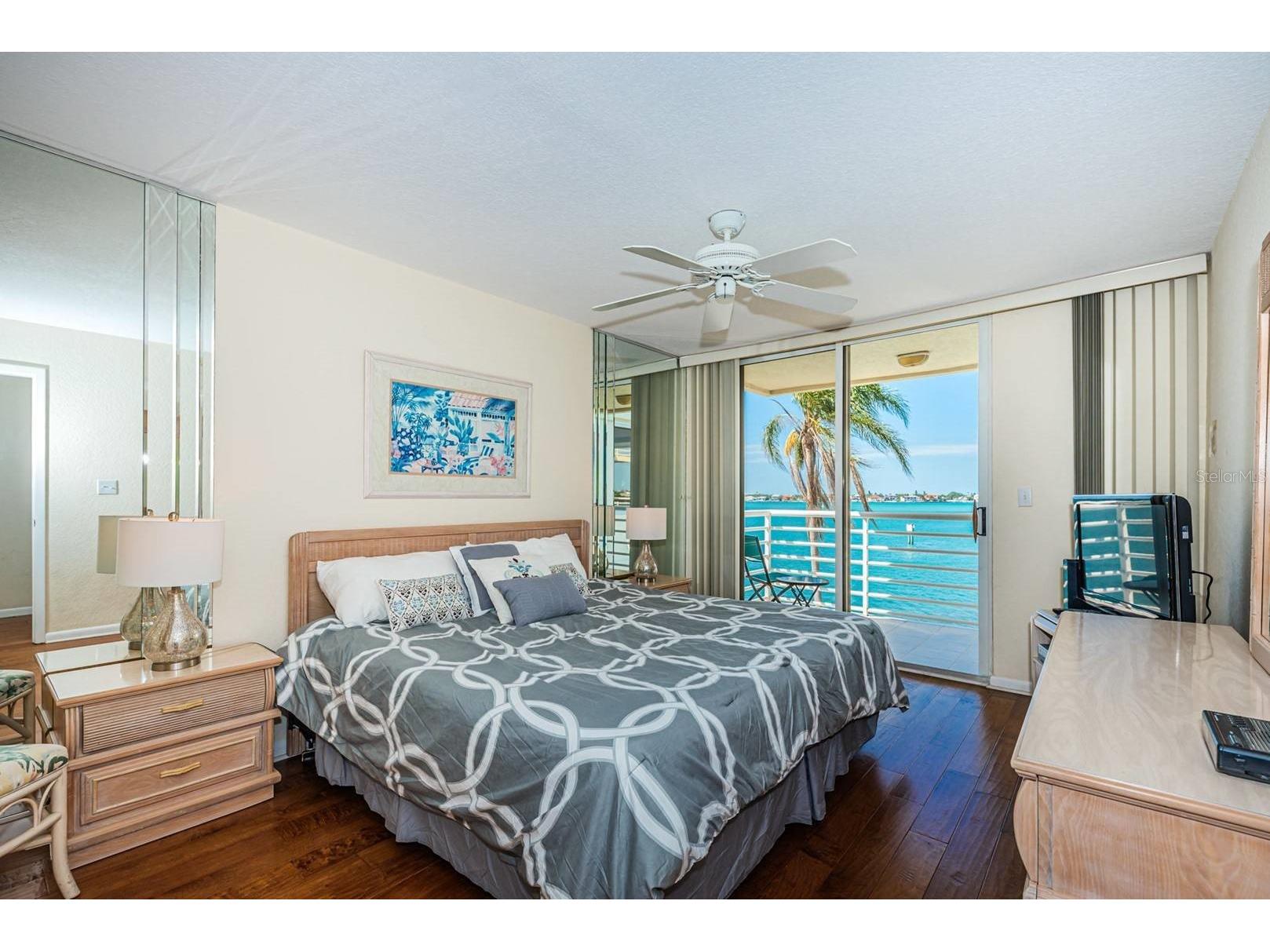 6105 Bahia Del Mar Circle #382 Saint Petersburg FL 33715 TB8474489 image12