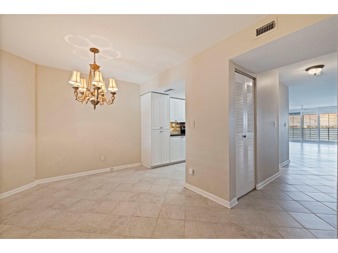 6105 Bahia Del Mar Circle #384 Saint Petersburg FL 33715 TB8410229 image10