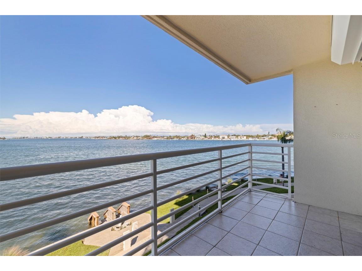 6105 Bahia Del Mar Circle #384 Saint Petersburg FL 33715 TB8410229 image15