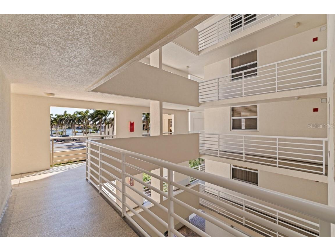 6105 Bahia Del Mar Circle #384 Saint Petersburg FL 33715 TB8410229 image36