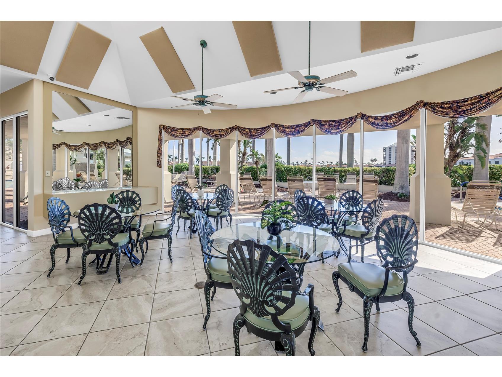 6105 Bahia Del Mar Circle #384 Saint Petersburg FL 33715 TB8472639 image37