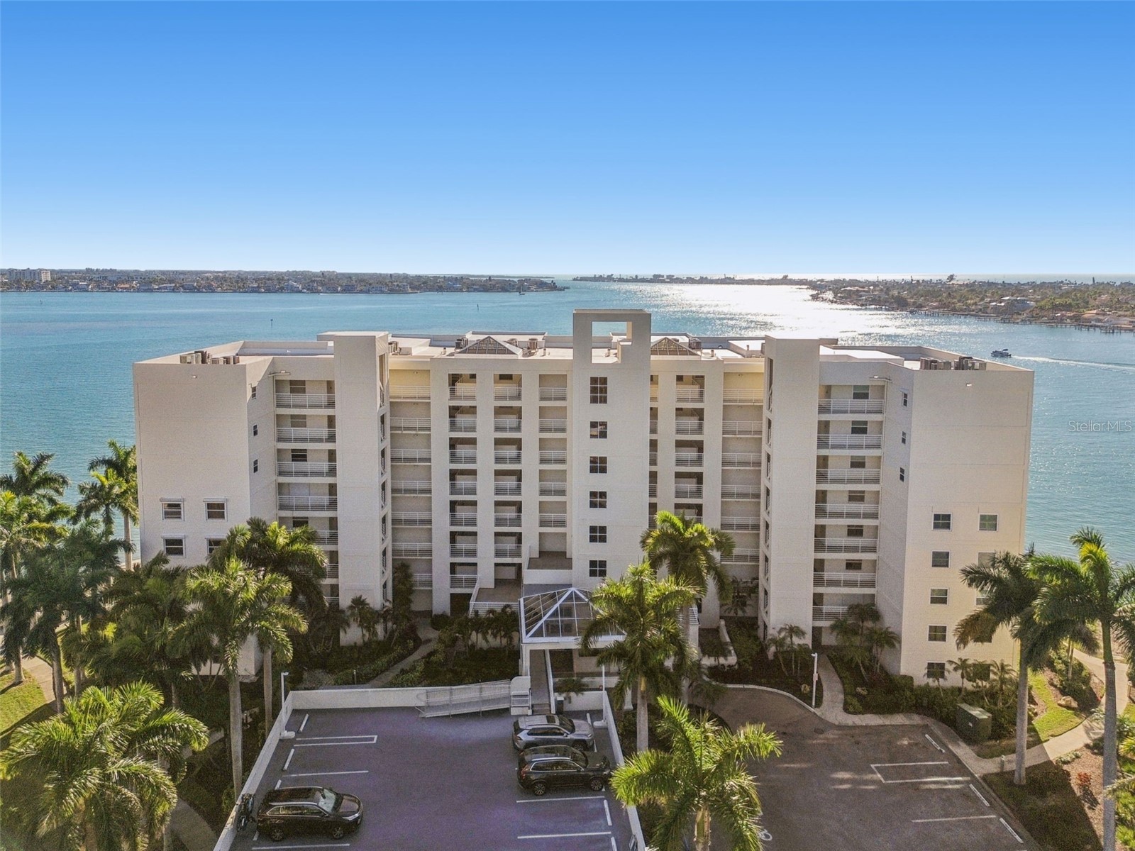 6105 Bahia Del Mar Circle #686 Saint Petersburg FL 33715 - INTRACOASTAL WATERWAY TB8469660 image2