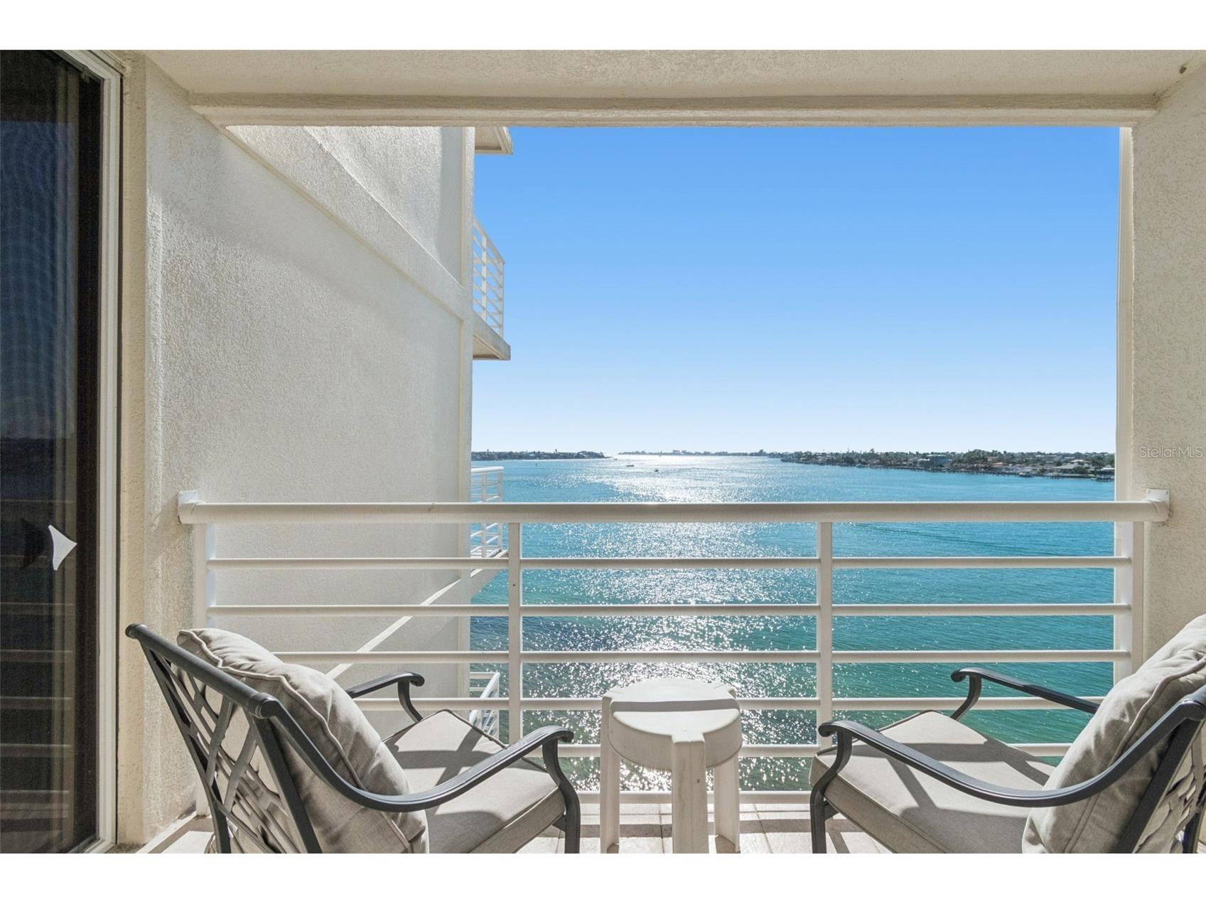 6105 Bahia Del Mar Circle #686 Saint Petersburg FL 33715 - INTRACOASTAL WATERWAY TB8469660 image22