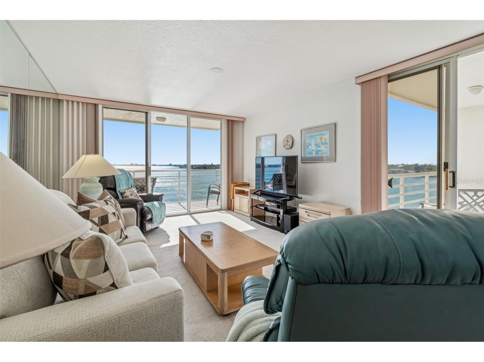 6105 Bahia Del Mar Circle #686 Saint Petersburg FL 33715 - INTRACOASTAL WATERWAY TB8469660 image5