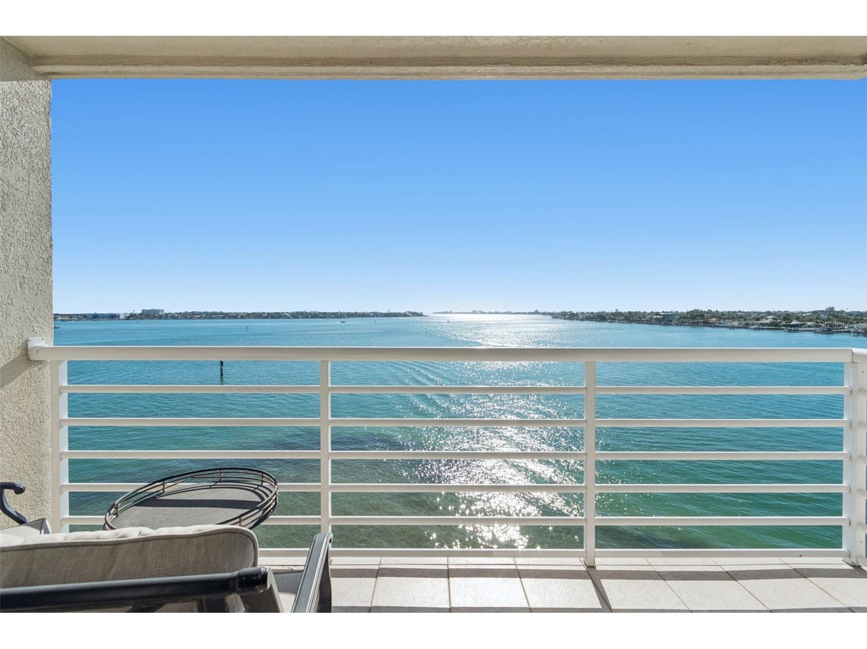 6105 Bahia Del Mar Circle #686 Saint Petersburg FL 33715 - INTRACOASTAL WATERWAY TB8469660 image6