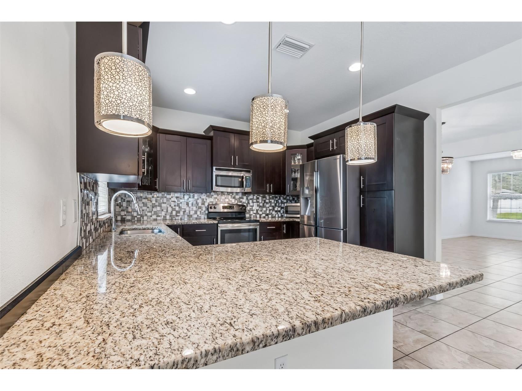 6105 Merrifield Drive Zephyrhills FL 33541 TB8487246 image24
