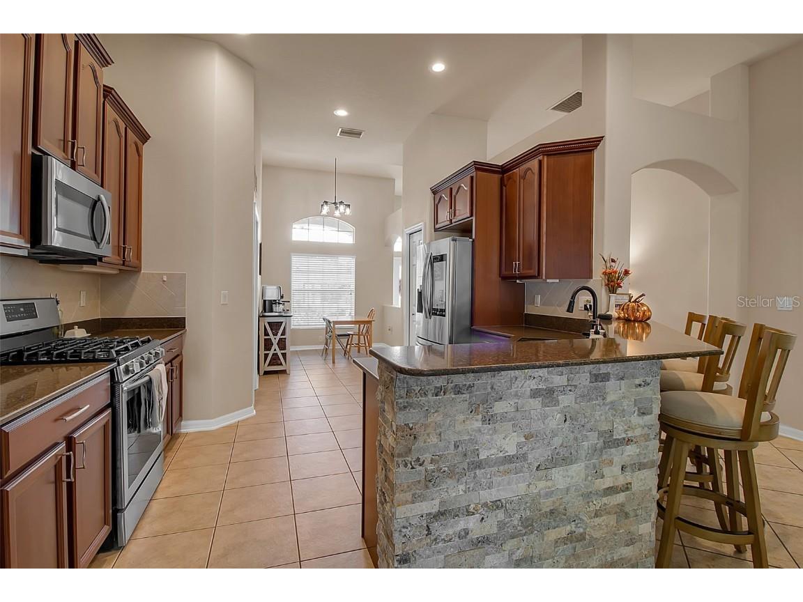 6106 34th Court E Ellenton FL 34222 A4670636 image17