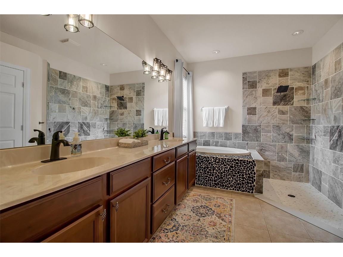 6106 34th Court E Ellenton FL 34222 A4670636 image26