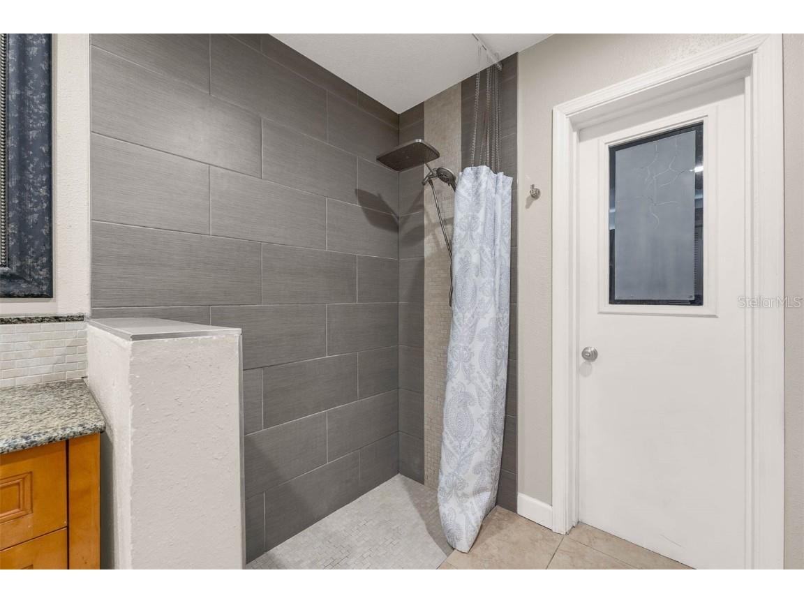 6106 Huckleberry Avenue Orlando FL 32819 O6352243 image26