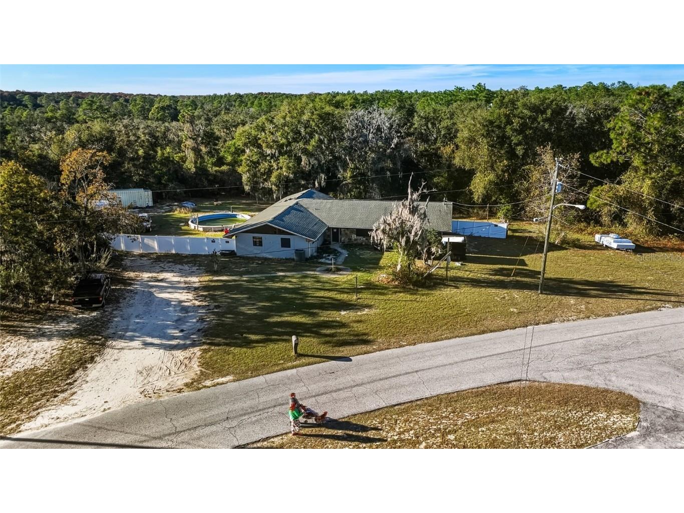 6106 Idle A While Circle Dade City FL 33523 TB8452628 image1