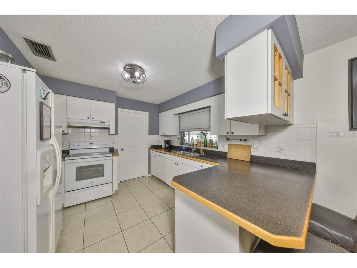 6106 Lawncrest Place Dover FL 33527 TB8436214 image24