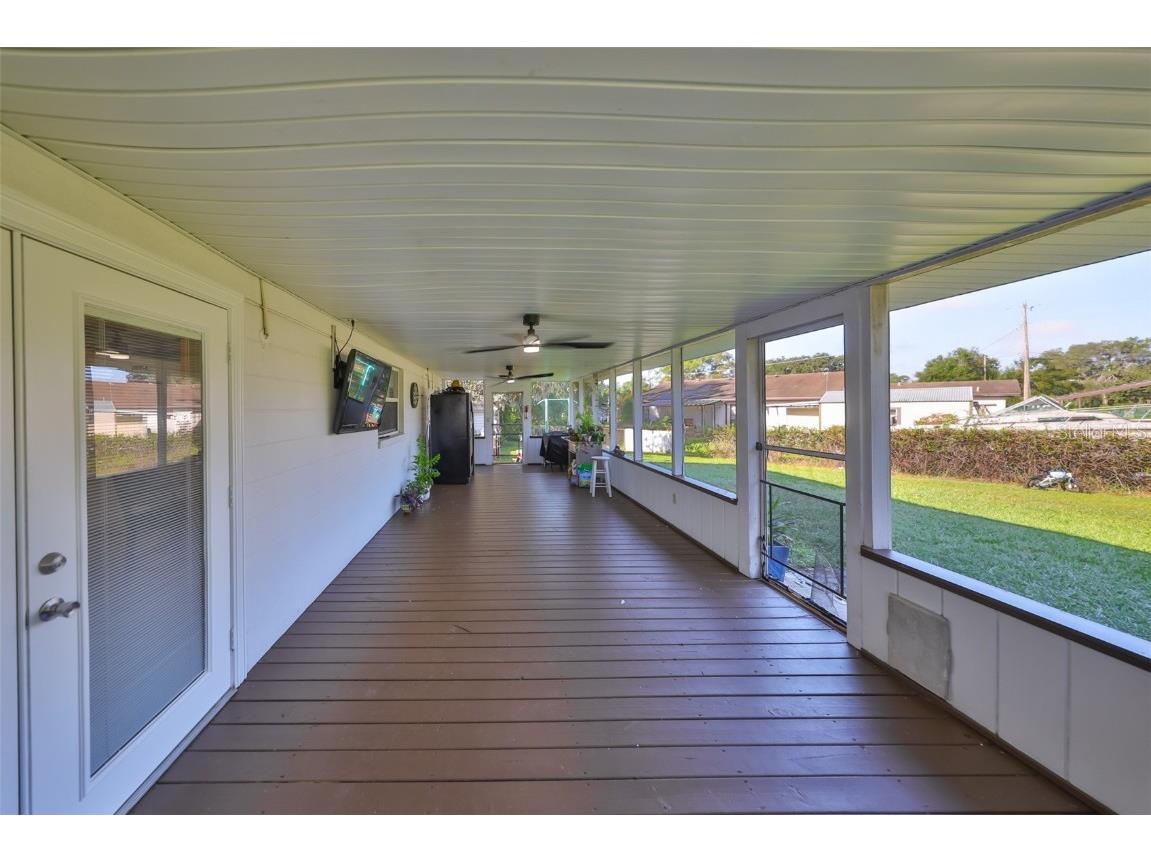 6106 Lawncrest Place Dover FL 33527 TB8436214 image40