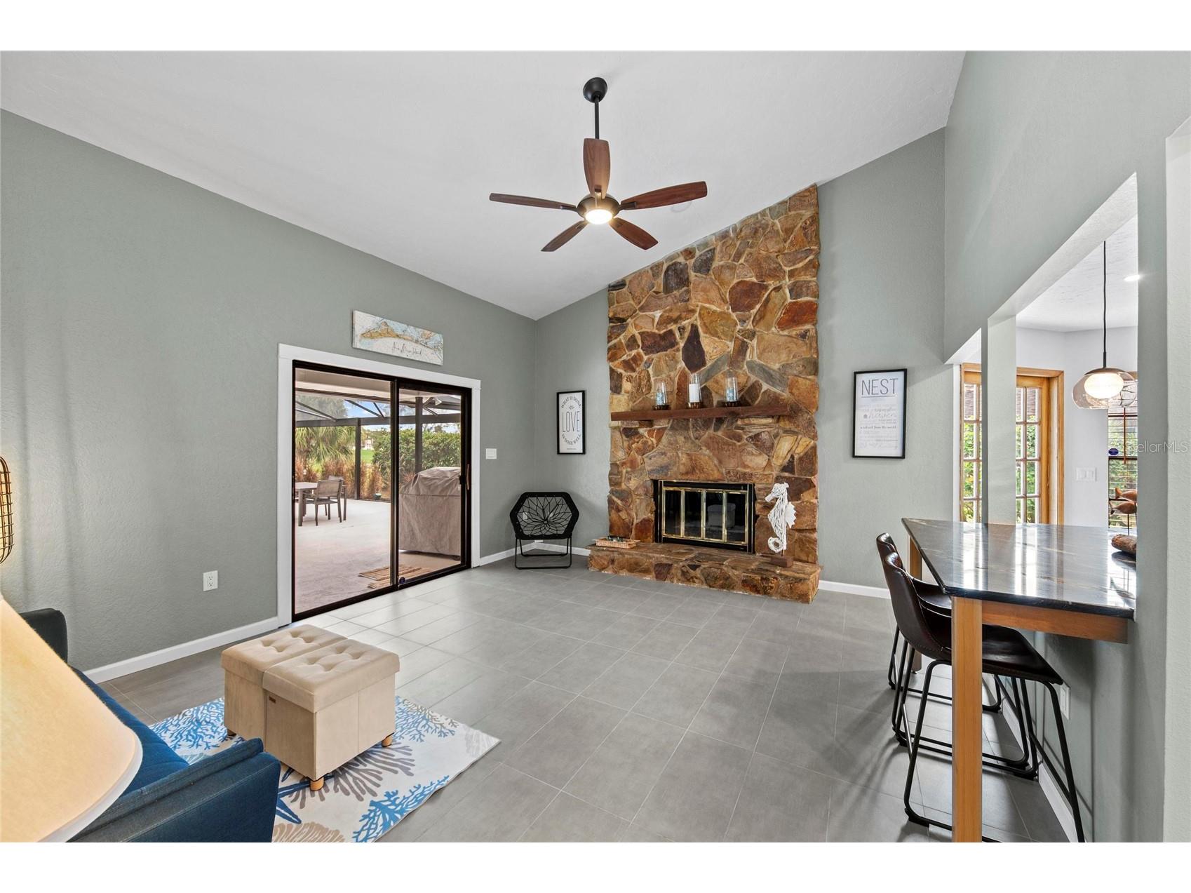 6107 45th Street W Bradenton FL 34210 A4684033 image15