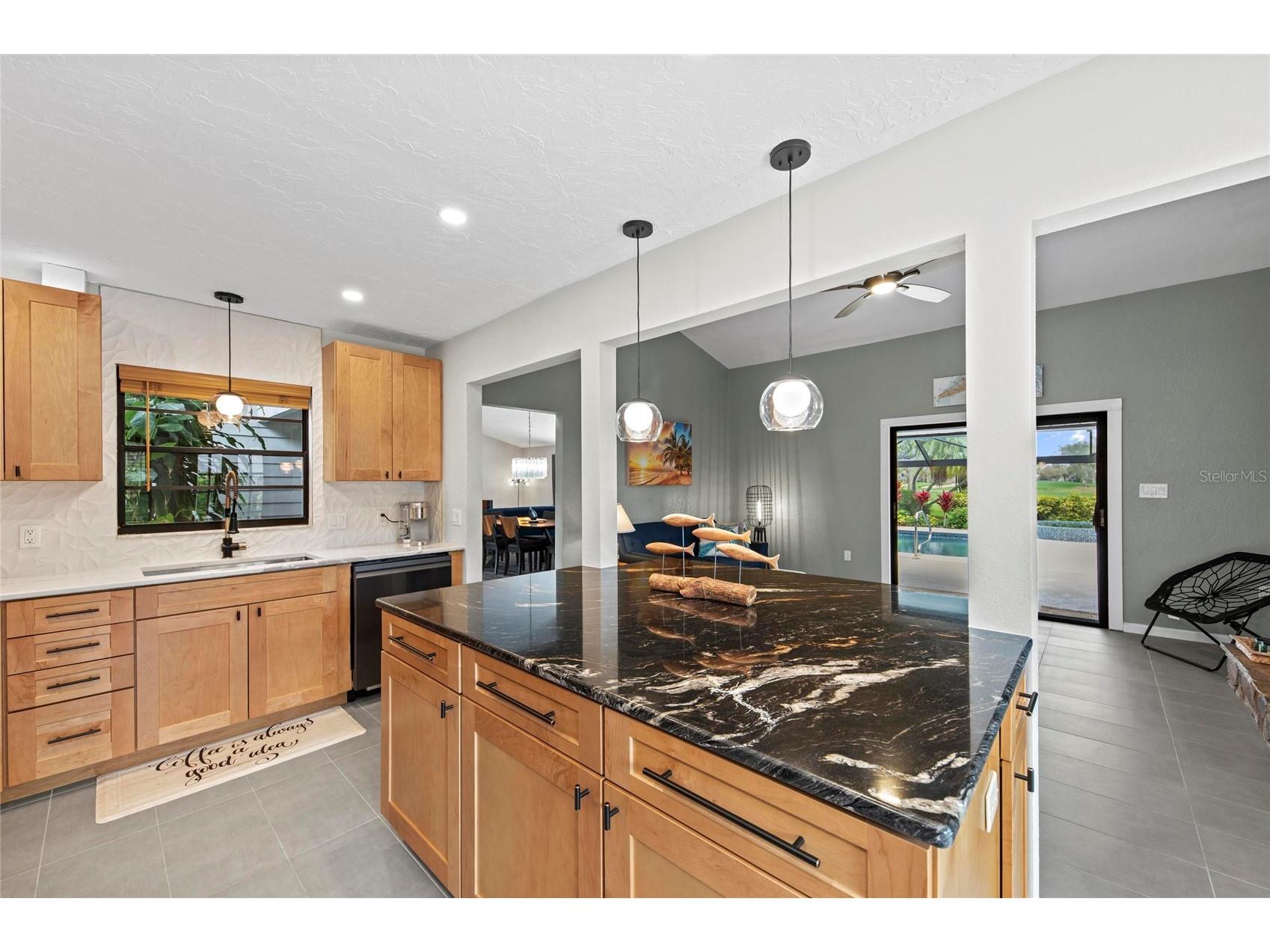 6107 45th Street W Bradenton FL 34210 A4684033 image23