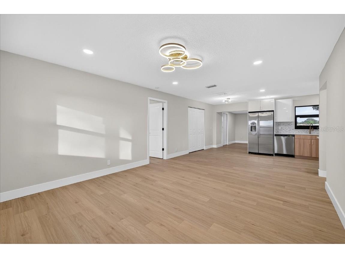 6107 Cole Drive Tampa FL 33634 TB8456812 image16