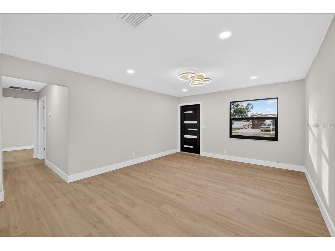 6107 Cole Drive Tampa FL 33634 TB8456812 image19