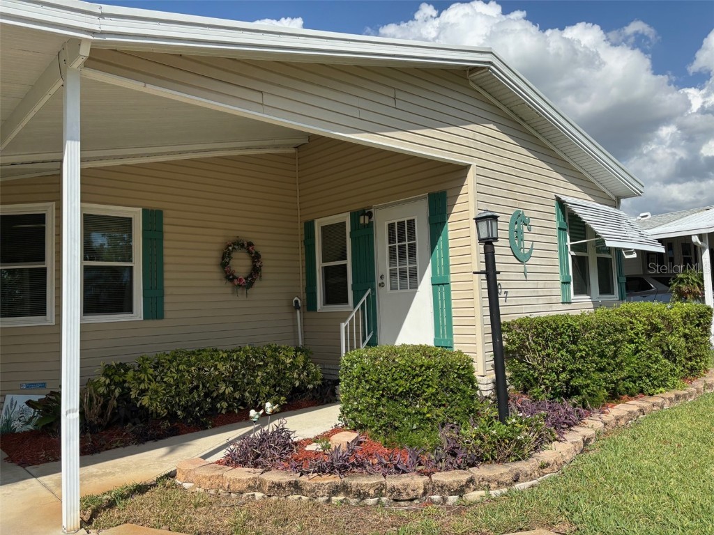 6107 Grand Oaks Drive SE Winter Haven FL 33884 P4934363 image3