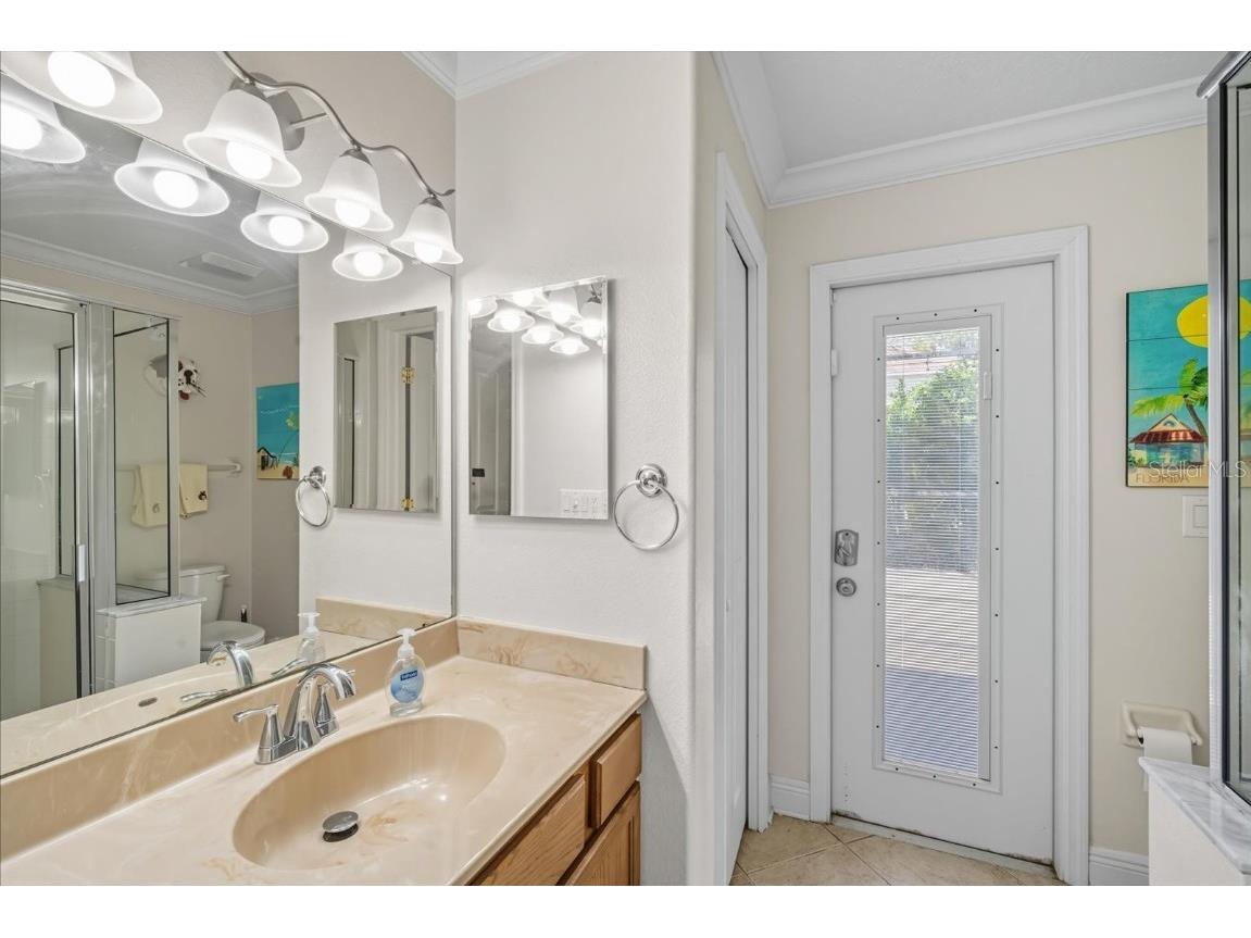 6107 Ibispark Drive Lithia FL 33547 TB8432380 image22