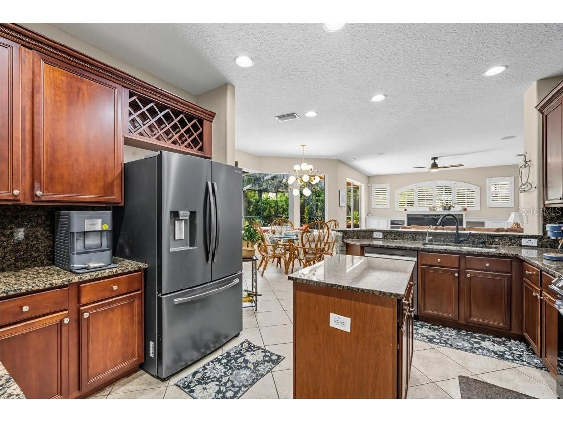 6107 Ibispark Drive Lithia FL 33547 TB8432380 image9