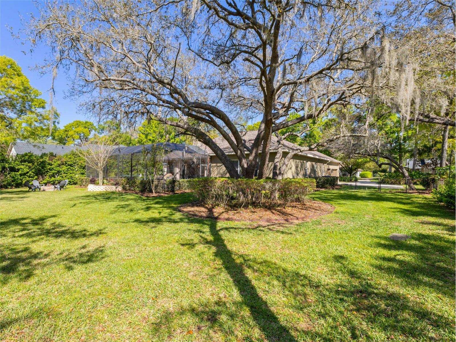 6107 Kingbird Manor Drive Lithia FL 33547 TB8490317 image45